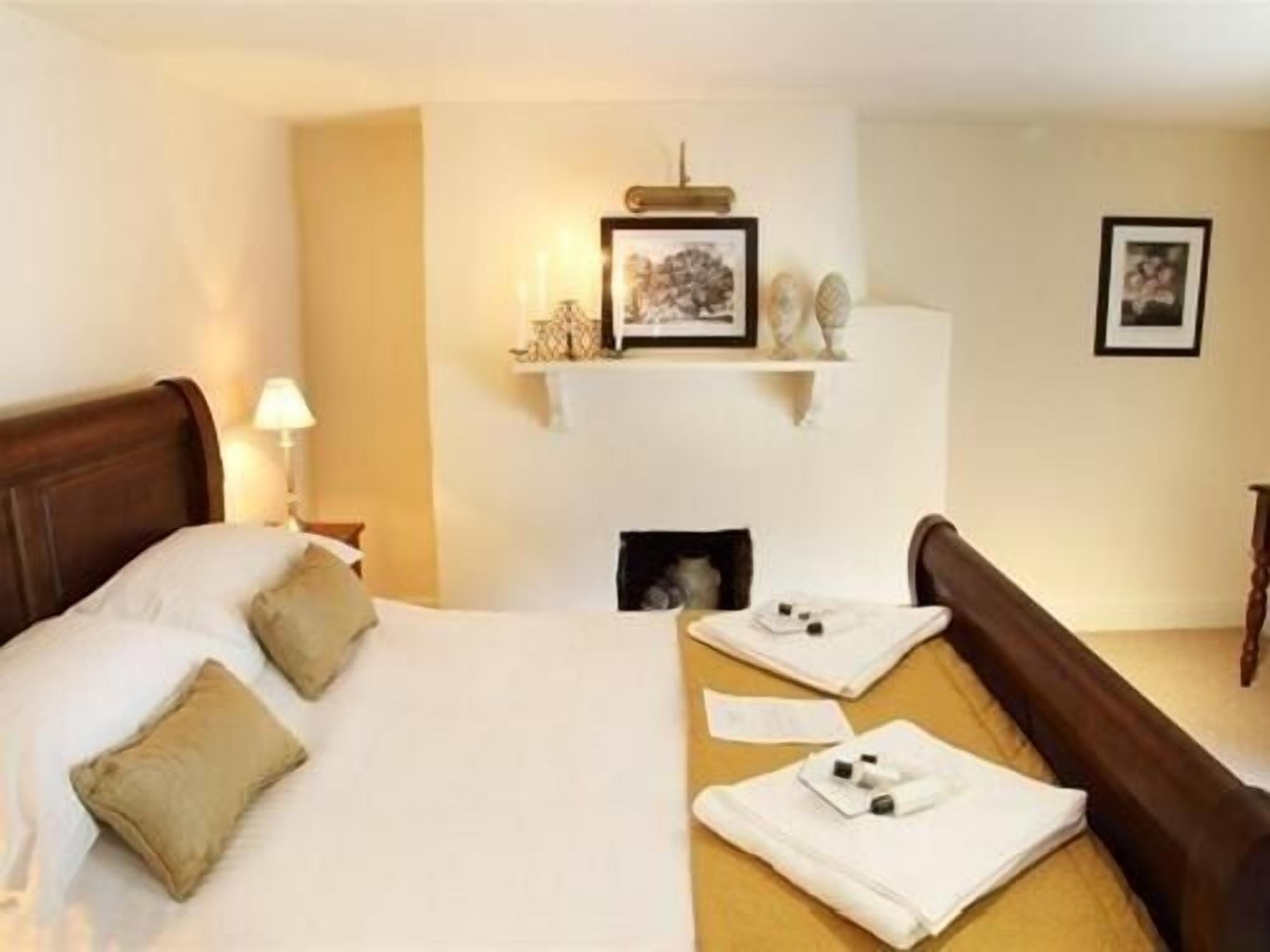 The George Inn Hatherleigh Exterior foto